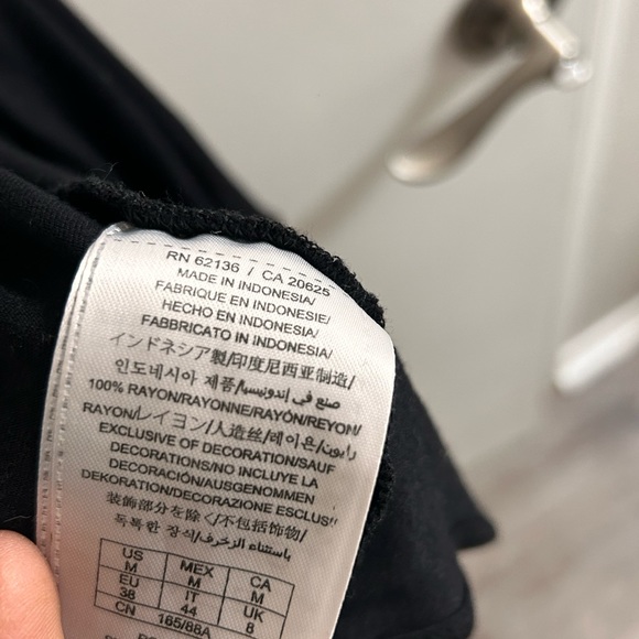 GUESS LOS ANGELES T-BACK BLACK BABYDOLL BLOUSE/SIZE M/RHINESTONE/FLIRTY STYLE - Picture 5 of 8